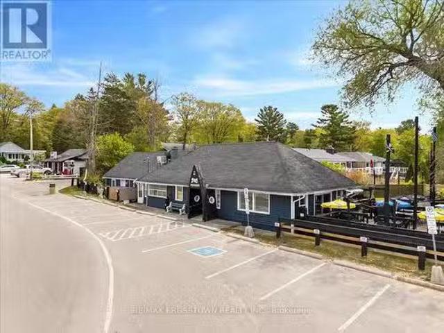 House for sale in Tiny, Ontario