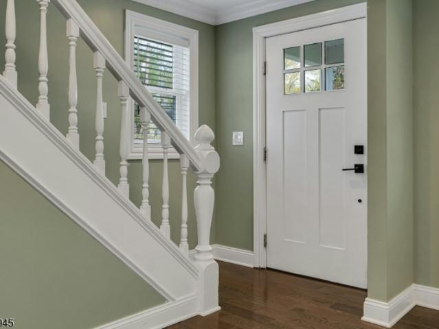 House for sale in Stirling, New Jersey