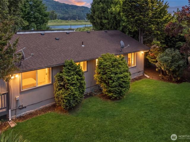 House for sale in Cathlamet, Wahkiakum County