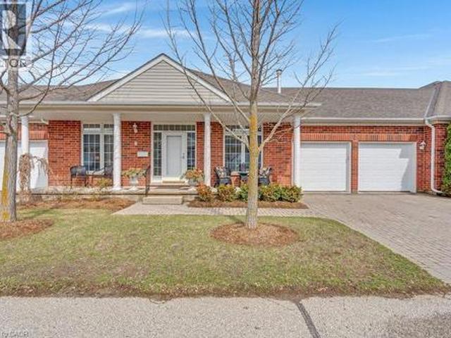 Townhouse for sale in Cambridge, Ontario