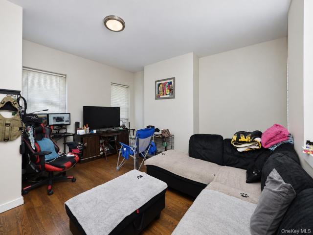 House for sale in Varick Homes, City of Newburgh