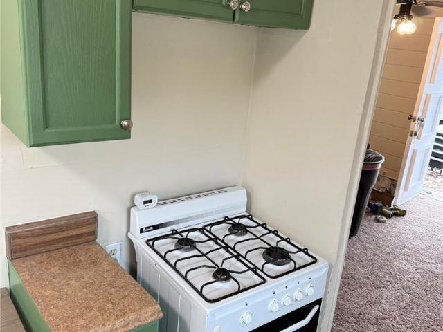 House for sale in Cedarpines Park, California