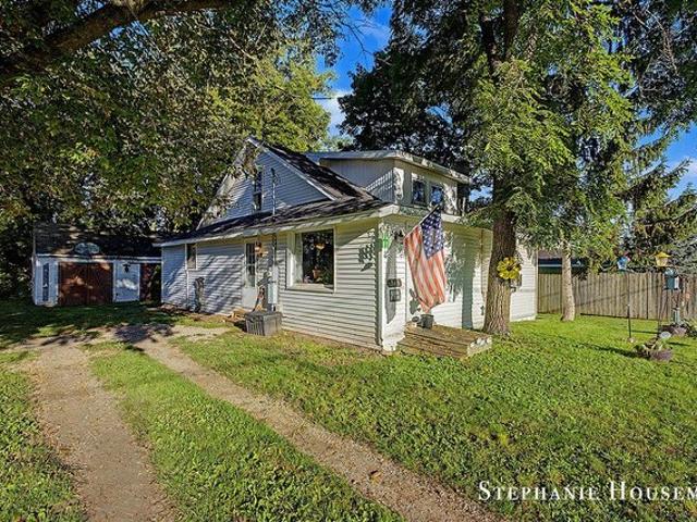 House for sale in Sparta, Michigan