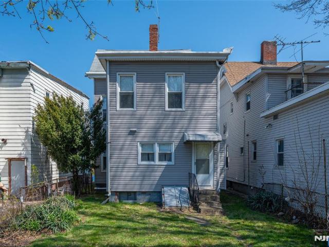 House for sale in Passaic, New Jersey