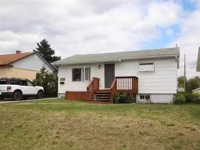 House for sale in Flin Flon, Manitoba