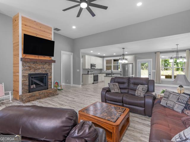 House for sale in Barnesville, Georgia