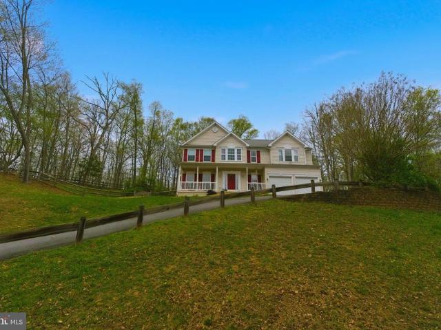 House for sale in Hedgesville, West Virginia