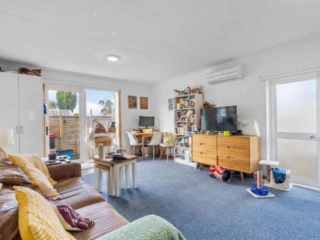 Apartment for rent in Otakou
