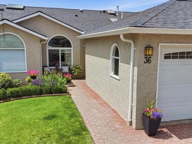 House for sale in Winfield, British Columbia
