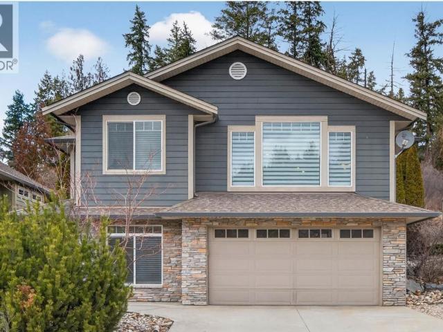 House for sale in Salmon Arm, British Columbia