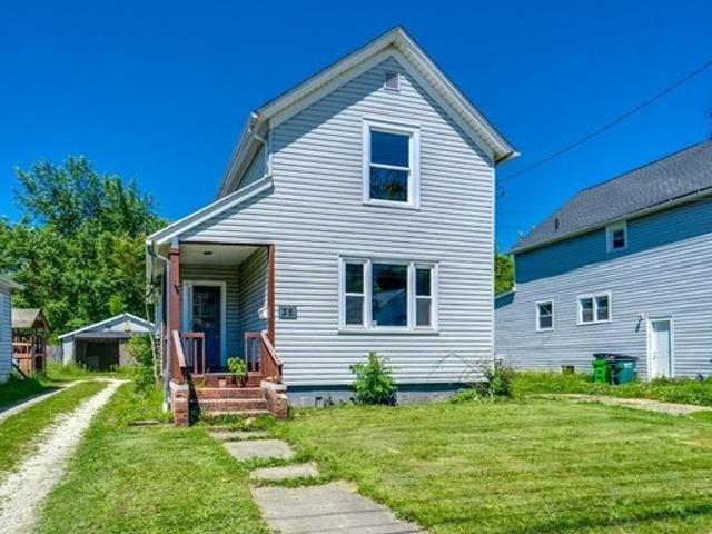 House for sale in Summit, Ohio
