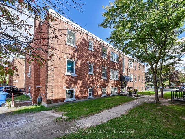 Condo for sale in Ancaster, Ontario