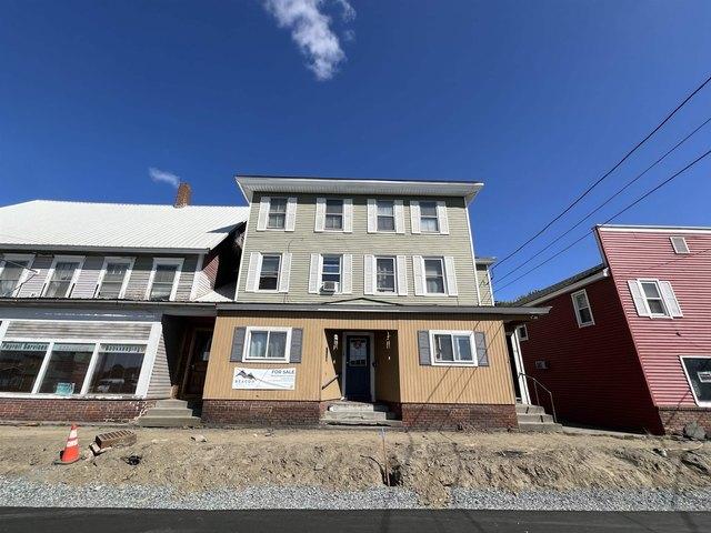 House for sale in New Hampshire