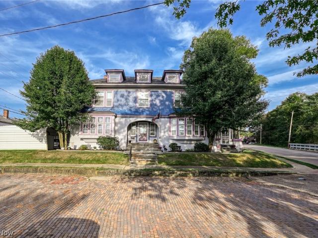 House for sale in Fourth Street Historic District, Massillon