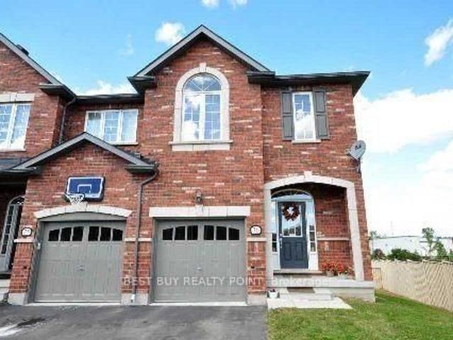 Townhouse for sale in Woburn, Ontario
