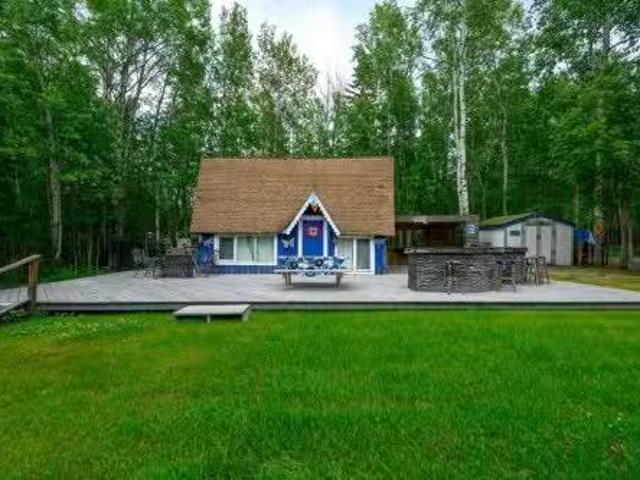 House for sale in Alberta