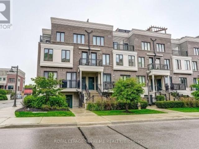 Townhouse for sale in Woburn, Ontario