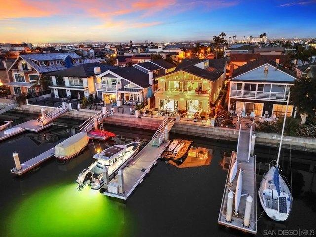 House for sale in Crown Island, Coronado