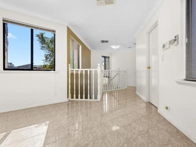 House for rent in Perth