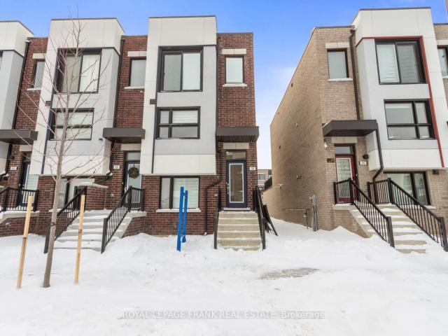 Townhouse for sale in Woburn, Ontario