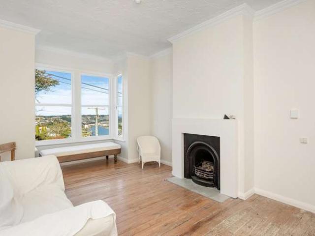 House for sale in Otakou