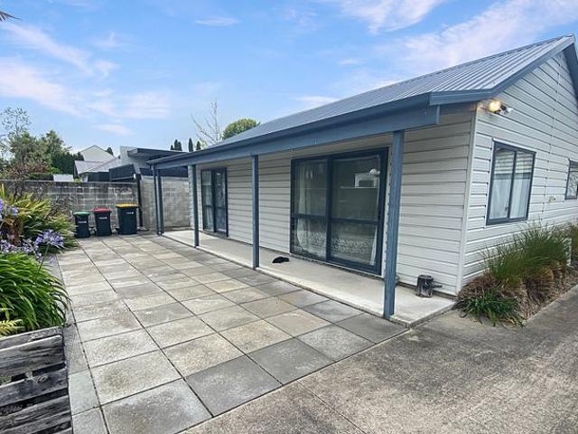House for rent in Christchurch Central, Linwood-Central-Heathcote Community
