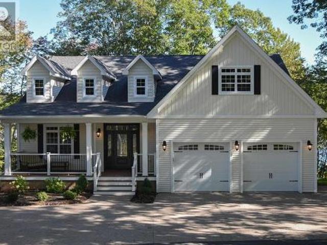 House for sale in Fall River, Nova Scotia