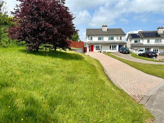 Semi Detached House for sale in Ballymote