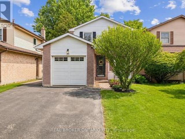 House for sale in Ancaster, Ontario