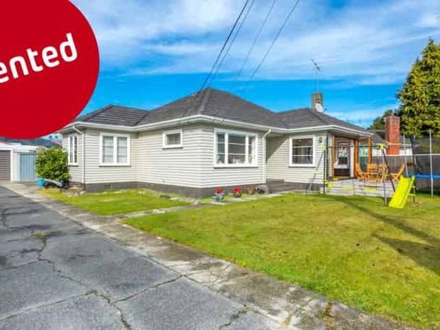 House for rent in Pauatahanui, Wellington