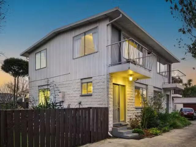 House for sale in Heathcote, Canterbury