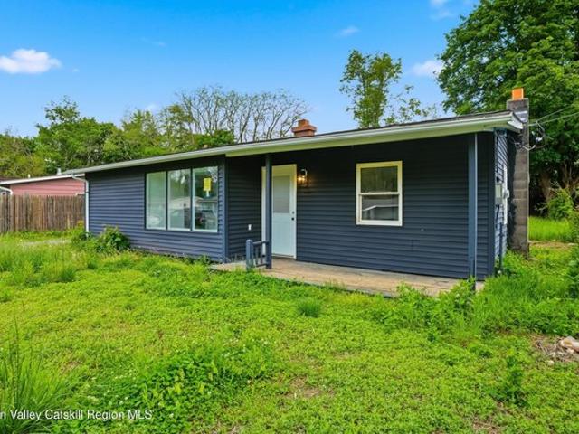House for sale in Bloomington, New York