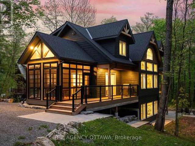 House for sale in Renfrew, Ontario