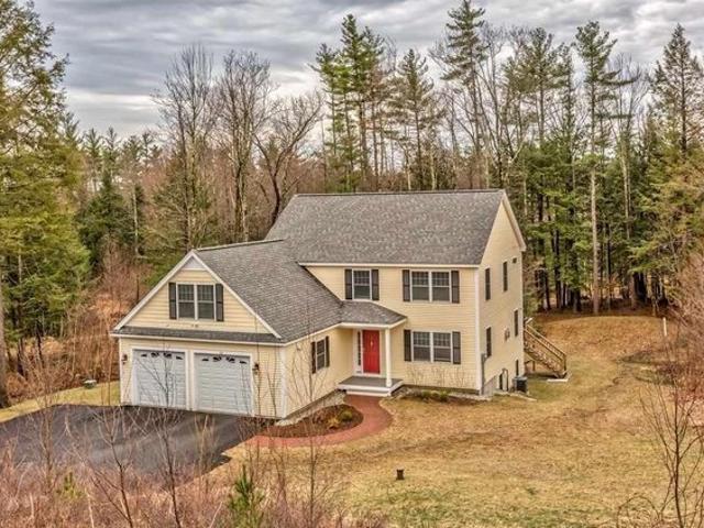 House for sale in New Hampshire