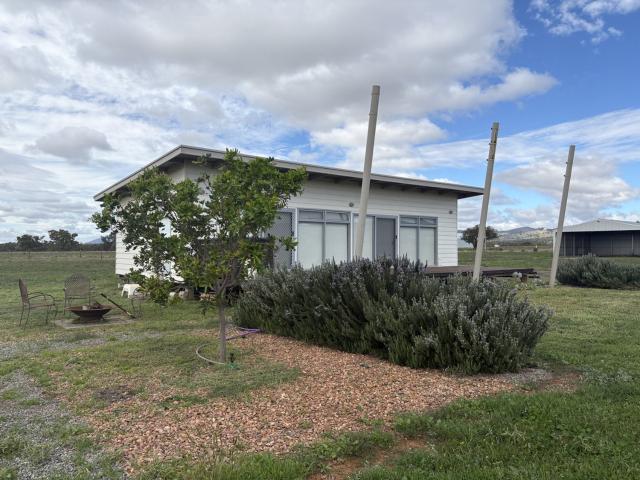 Granny Flat for rent in Wilmington, South Australia