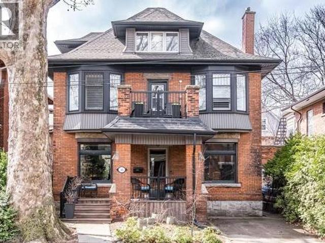 House for sale in Ancaster, Ontario