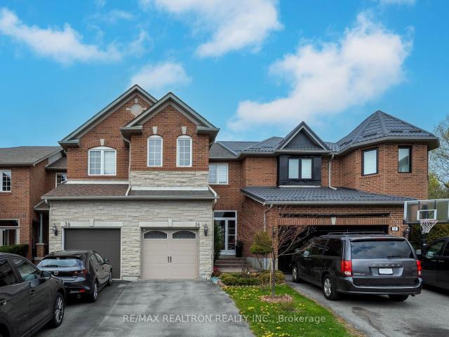 Townhouse for sale in Woburn, Ontario