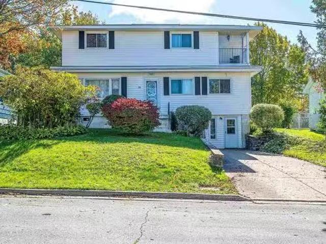 House for sale in Woodlawn Heights, Dartmouth