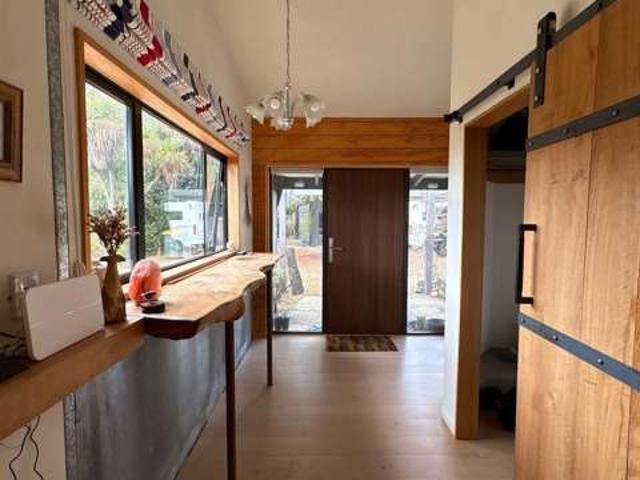 House for rent in Otakou
