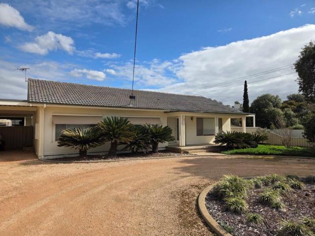 House for rent in Nichols Point, Victoria