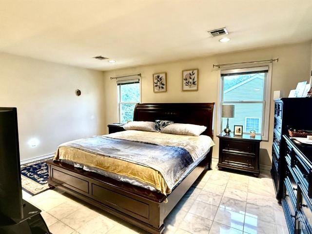 House for sale in Avenel, New Jersey