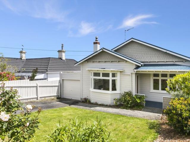 House for rent in Otakou