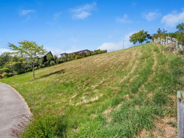 Land for sale in Marlborough
