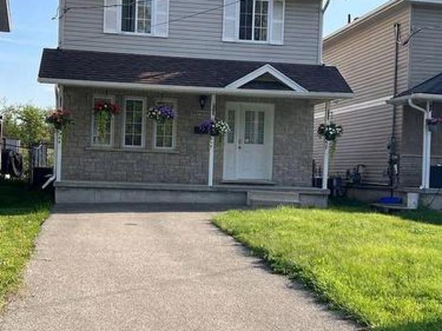 House for sale in Brant, Ontario