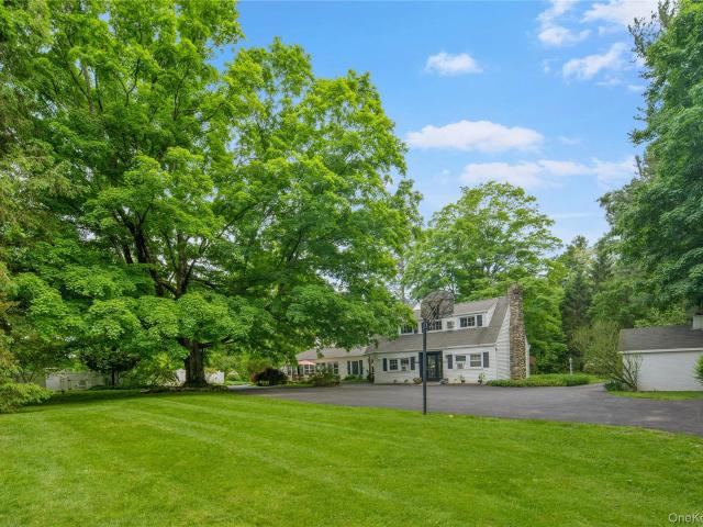 House for sale in Amawalk, New York