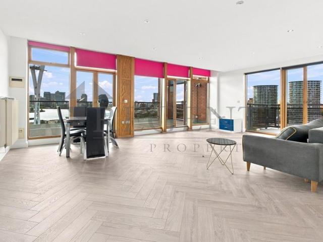 House for rent in Silvertown, Greater London