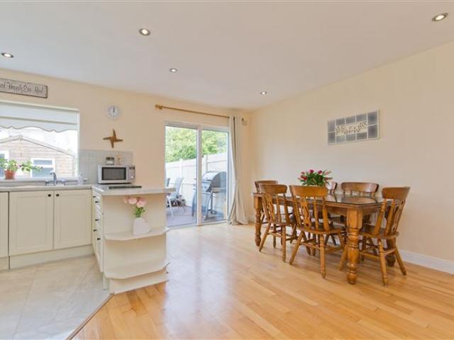 Detached House for sale in Dublin 15, North Tipperary