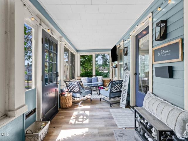 House for sale in Amsterdam, New York