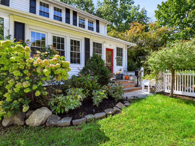 House for sale in Orangeburg, Rockland County