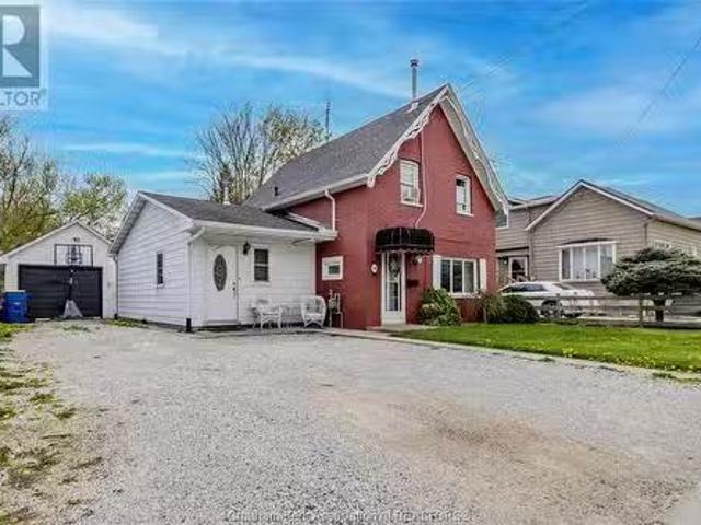 House for sale in Chatham–kent, Ontario
